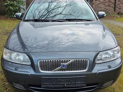 Second-hand Volvo V70 185 CP (136 kW) 2006 Gri Break