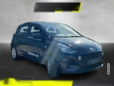 Gebraucht Hyundai i10 Select 67 PS (49 kW) 2022 Metallic Kleinwagen