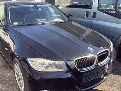 Usata BMW 318 143 CV (105 kW) 2010 Nero Berlina
