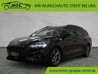 Gebraucht Ford Focus ST-Line 155 PS (114 kW) 2022 Obsidianschwarz Kombi
