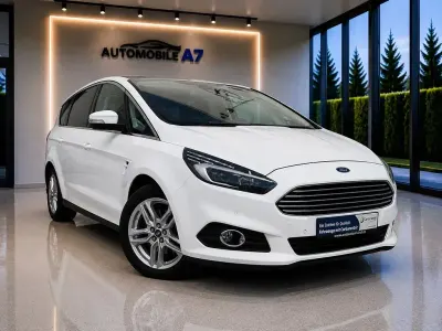 Gebraucht Ford S-MAX Titanium 239 PS (175 kW) 2018 Weiß Van / Kleinbus