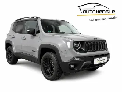Begagnad Jeep Renegade Trailhawk 241 HK (177 kW) 2021 Grå SUV