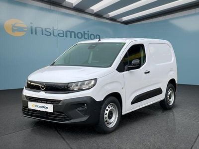 Weiß Neu 2025 Opel Combo Limousine | 23.099 € (Fairer Preis)