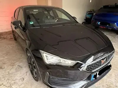 Gebraucht Cupra Leon VZ 300 PS (220 kW) 2022 Schwarz Limousine