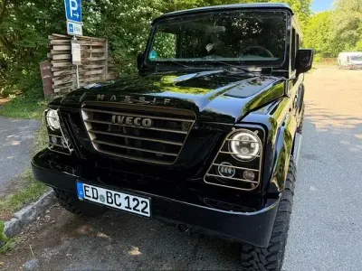 Gebraucht Iveco Massif 145 PS (106 kW) 2009 Schwarz met. SUV