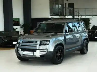 Gebraucht Land Rover Defender Black Edition 241 PS (177 kW) 2020 Eiger grey SUV