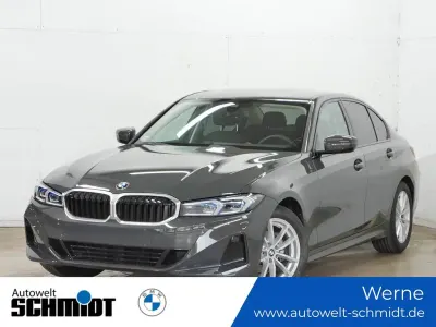 Gebraucht BMW 318 150 PS (110 kW) 2025 Grau Limousine