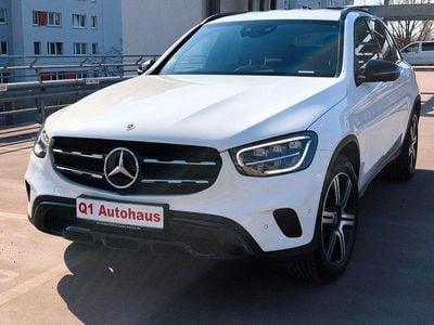 Gebraucht Mercedes GLC200 163 PS (119 kW) 2021 Polarweiss  unilack SUV