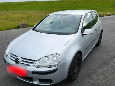 Gebraucht VW Golf V 75 PS (55 kW) 2004 Silber Kleinwagen