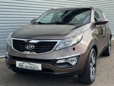 Gebraucht Kia Sportage Spirit 163 PS (119 kW) 2010 Braun SUV