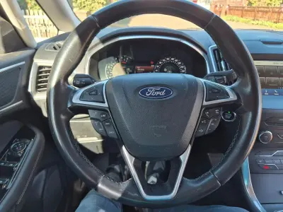 Second-hand Ford S-MAX S 150 CP (110 kW) 2018 Gri Monovolum