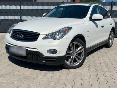 Gebraucht Infiniti QX50 Premium 238 PS (175 kW) 2016 Weiß SUV