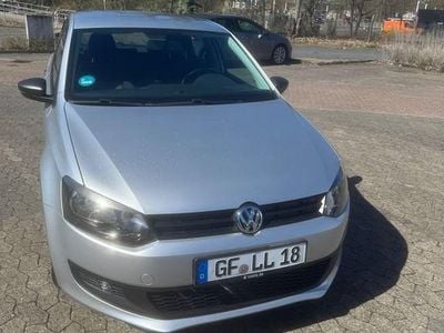 Gebraucht VW Polo Trendline 60 PS (44 kW) 2010 Silber Kleinwagen