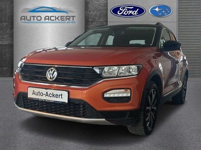 gebraucht VW T-Roc 1.5TSI Style Navi/AHK/Standhzg./Panodach