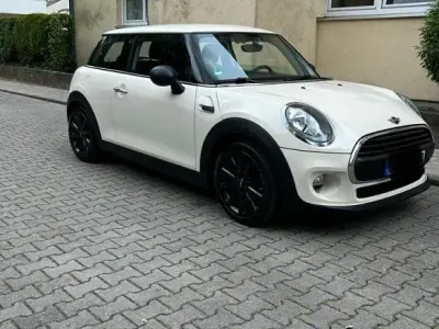 Gebraucht Mini ONE 75 PS (55 kW) 2016 Weiß Kleinwagen