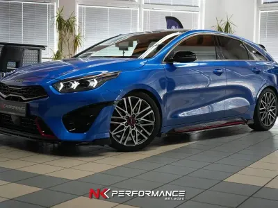 Gebraucht Kia ProCeed GT Comfort 204 PS (150 kW) 2023 Blau Kleinwagen