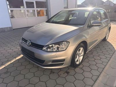 Gebraucht VW Golf VII Comfortline 105 PS (77 kW) 2013 Silber Limousine