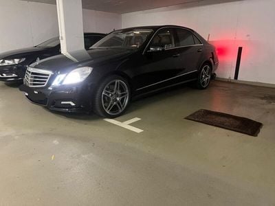 Mercedes E500