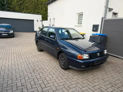 Gebraucht VW Polo Classicline 1999 Blau Limousine