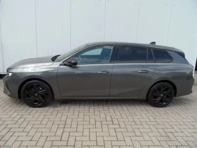 Gebraucht Opel Astra GS Line 131 PS (96 kW) 2024 Grau metallic Kleinwagen