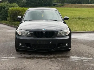 Gebraucht BMW 118 M Sport 143 PS (105 kW) 2008 Schwarz Kleinwagen