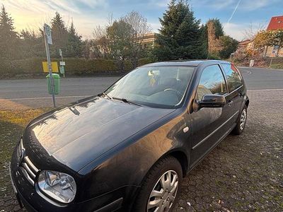 Gebraucht VW Golf III 75 PS (55 kW) 1999 Schwarz Kleinwagen