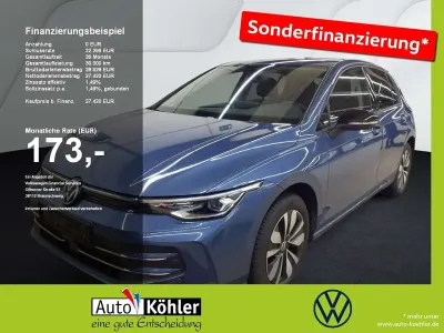 Gebraucht VW Golf VIII Goal 150 PS (110 kW) 2025 Anemonenblau (metallic) Limousine