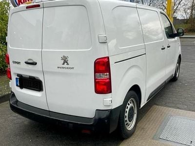 Gebraucht Peugeot Expert 90 PS (66 kW) 2022 Weiß Van