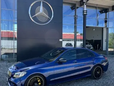 Gebraucht Mercedes C300 AMG 245 PS (180 kW) 2019 Blau Limousine