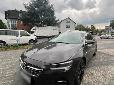 Gebraucht Opel Insignia Sport 174 PS (127 kW) 2020 Grau Limousine