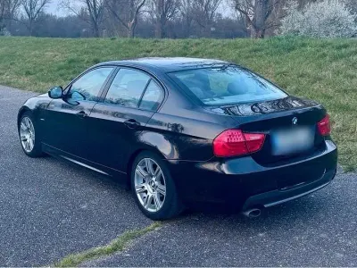 Gebraucht BMW 318 M Sport 143 PS (105 kW) 2008 Schwarz Limousine