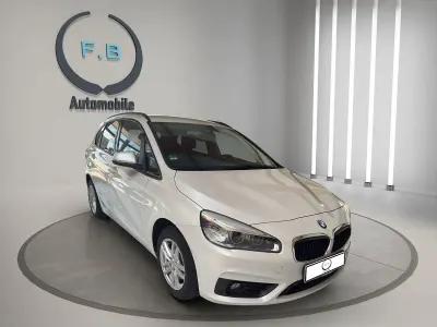 Gebraucht BMW 220 Active Tourer Sport Line 190 PS (139 kW) 2018 Weiß Van / Kleinbus