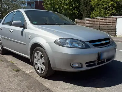 Gebraucht Chevrolet Lacetti 2007 Grau Kleinwagen
