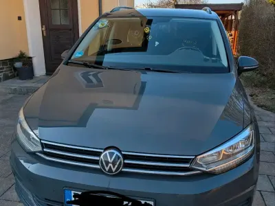 Gebraucht VW Touran 116 PS (85 kW) 2020 Grau Van / Kleinbus