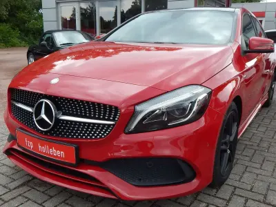 Gebraucht Mercedes A250 AMG 218 PS (160 kW) 2016 Jupiterrot  unilack Limousine