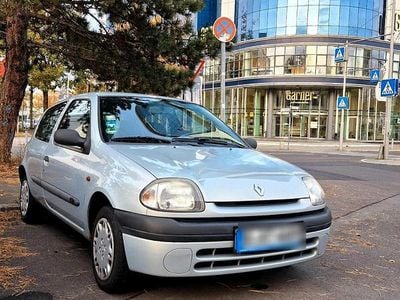 Renault Clio II