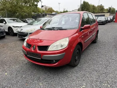 Gebraucht Renault Scénic II Avantage 135 PS (99 kW) 2008 Rot Van / Kleinbus