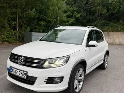 Gebraucht VW Tiguan Sportline 140 PS (102 kW) 2014 Weiß SUV
