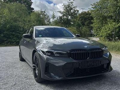 BMW 330e