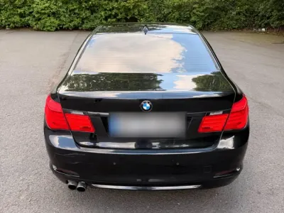 Gebraucht BMW 730 245 PS (180 kW) 2009 Schwarz Limousine