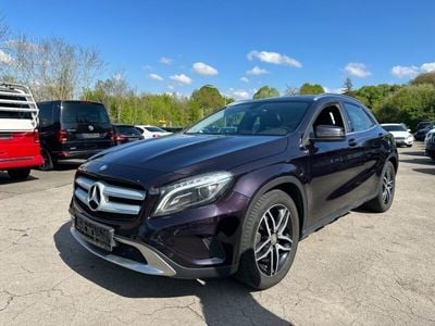 Mercedes GLA200