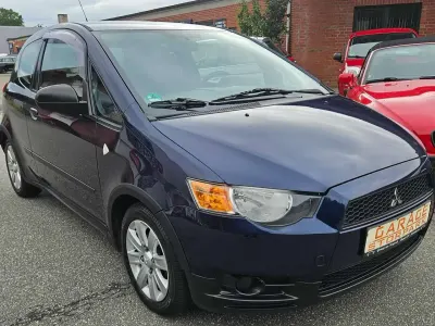 Gebraucht Mitsubishi Colt Edition 75 PS (55 kW) 2011 Tansanitblau (p) Kleinwagen