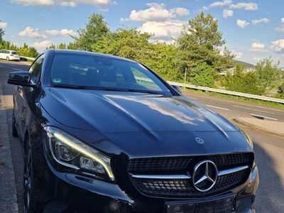 Mercedes CLA200