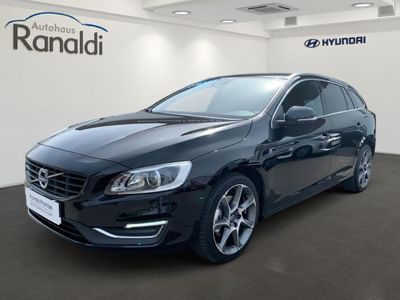 gebraucht Volvo V60 Kombi Ocean Race D4++Scheckheft++Leder!++Allwetter++