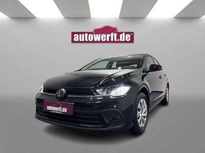 Deep black perleffekt metallic Gebraucht 2024 VW Polo Life Kleinwagen | 16.990 € (Guter Preis)
