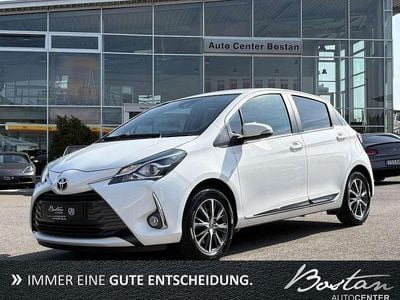 Gebraucht Toyota Yaris Club 111 PS (81 kW) 2019 Weiß Kleinwagen