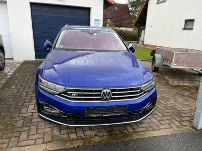 Usata VW Passat Highline 280 CV (205 kW) 2022 Blu Station wagon