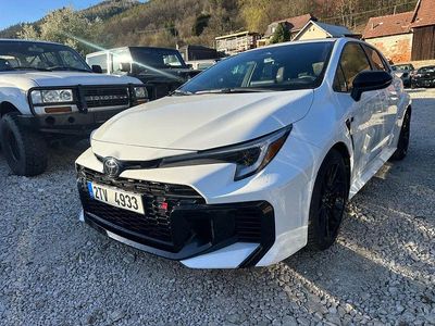 Second-hand Toyota Corolla 300 CP (220 kW) 2025 Alb Berlinǎ