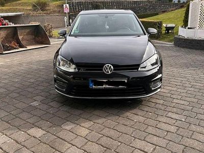 Usata VW Golf VII LOUNGE 150 CV (110 kW) 2016 Nero Berlina