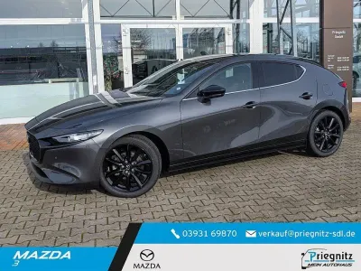 Neu Mazda 3 Nagisa 140 PS (102 kW) 2026 Grau Limousine